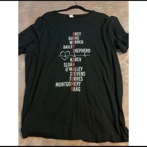 A black greys anatomy shirt